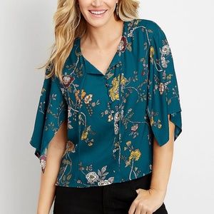 Maurices Tops - Maurices Large floral kimono sleeve blouse Maurices Tops - Maurices Large floral kimono sleeve blouse
